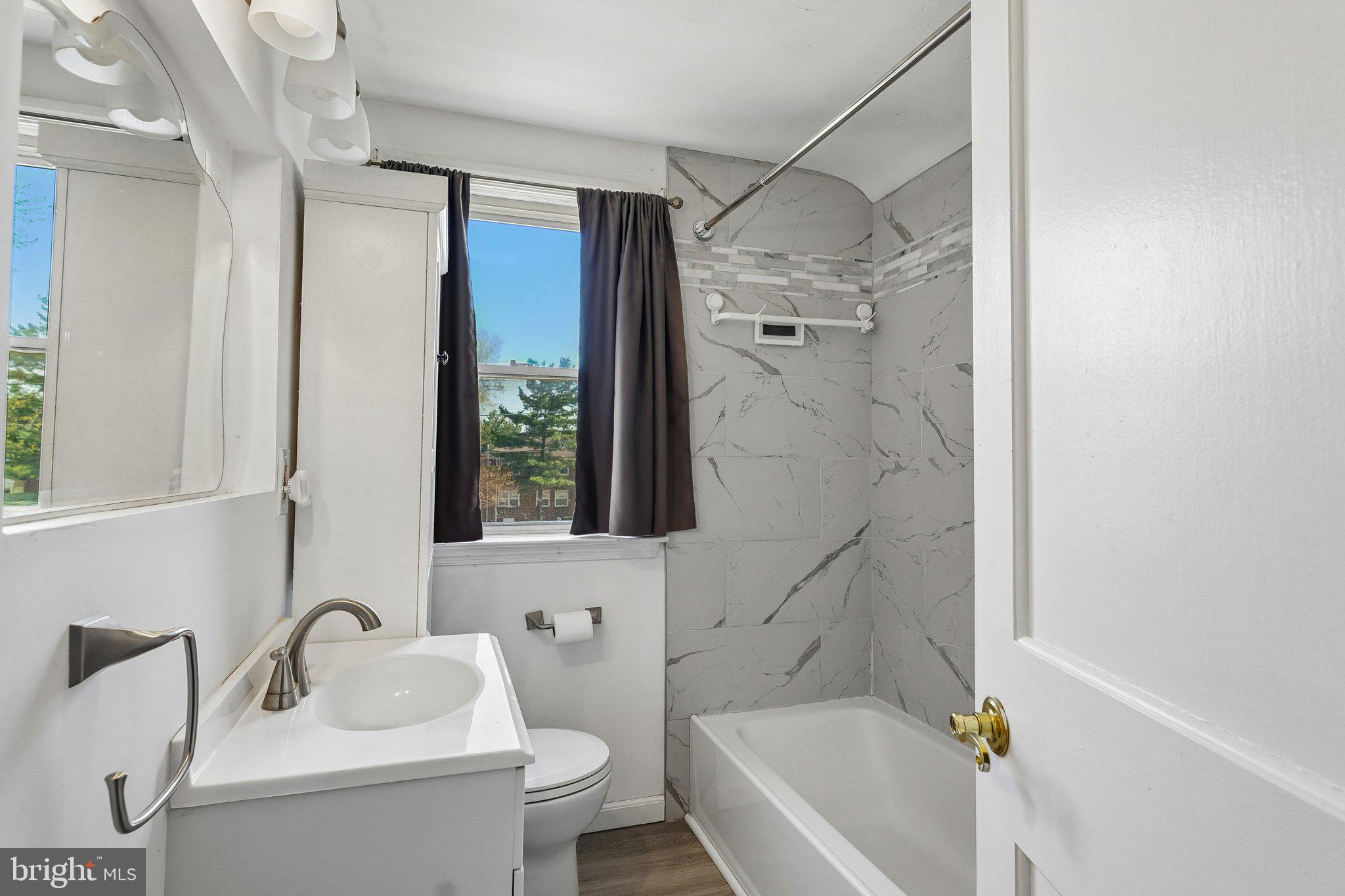 KNETTISHALL - Residential