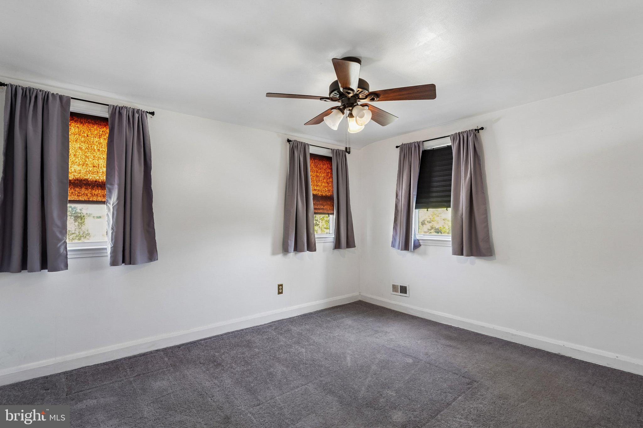 KNETTISHALL - Residential