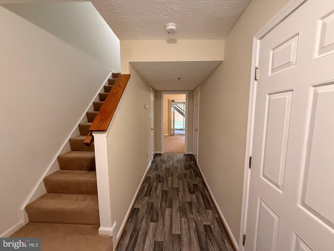 17901 COTTONWOOD TERRACE