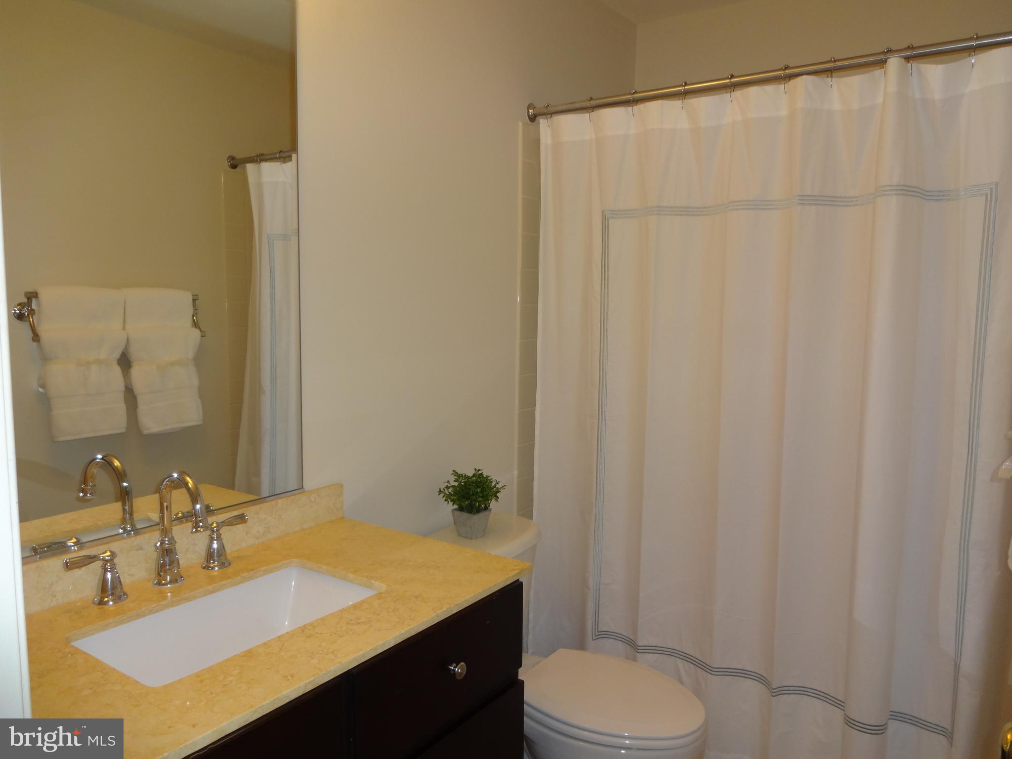 FAIRCREST - Residential