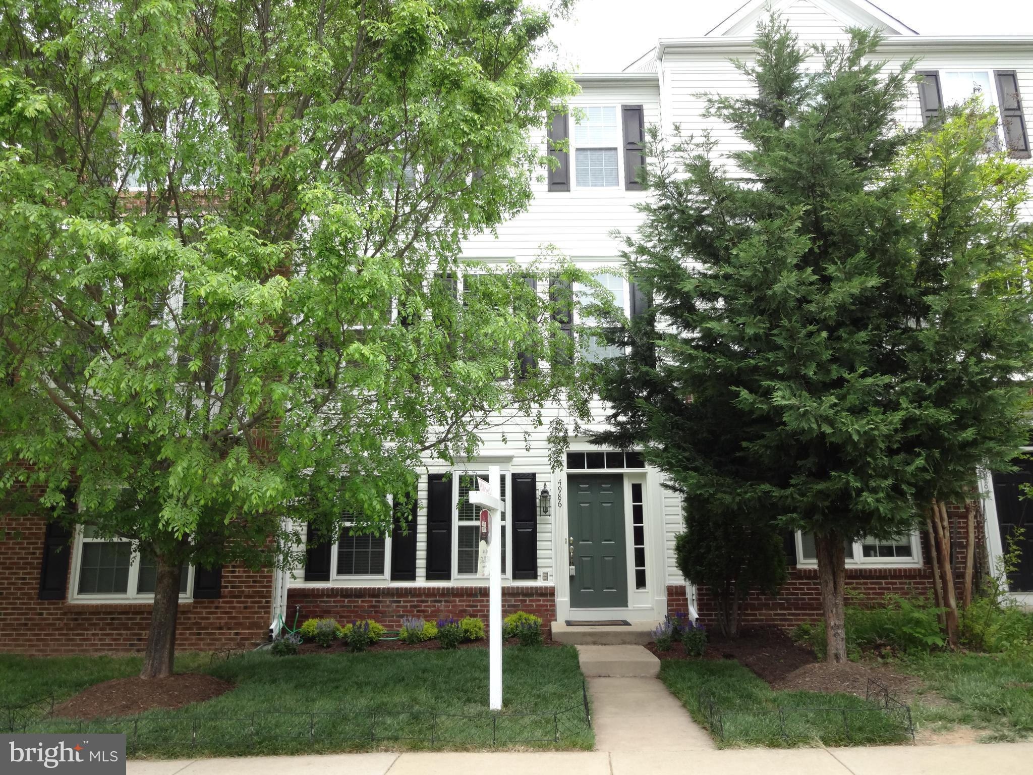 FAIRCREST - Residential