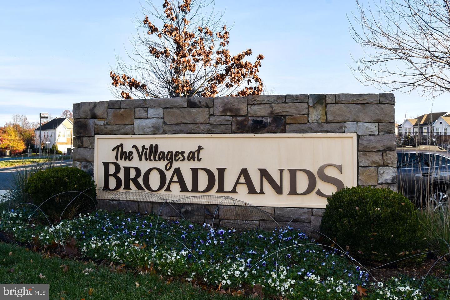 VILLAGES AT BROADLANDS CONDO - Residential Lease