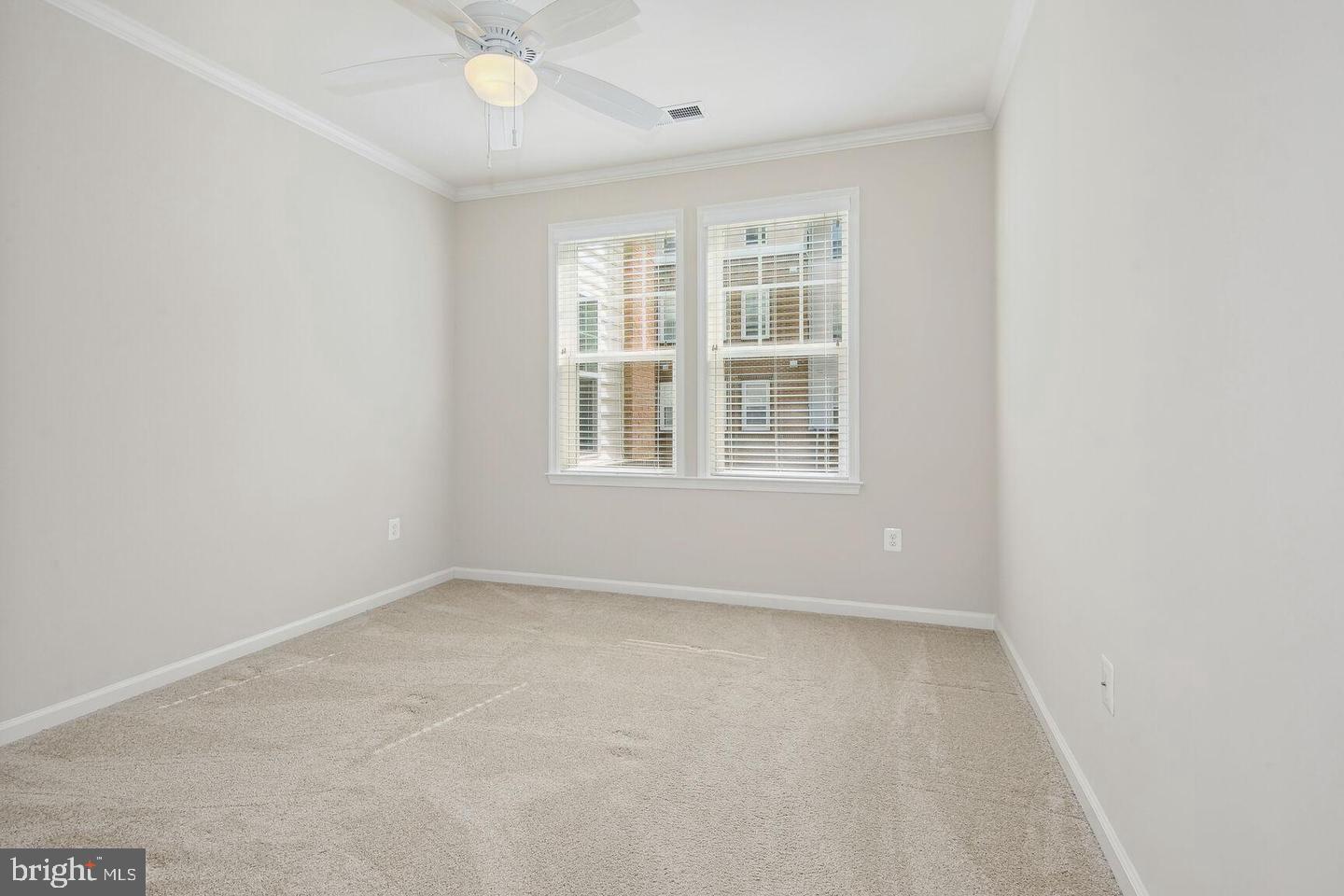 VILLAGES AT BROADLANDS CONDO - Residential Lease