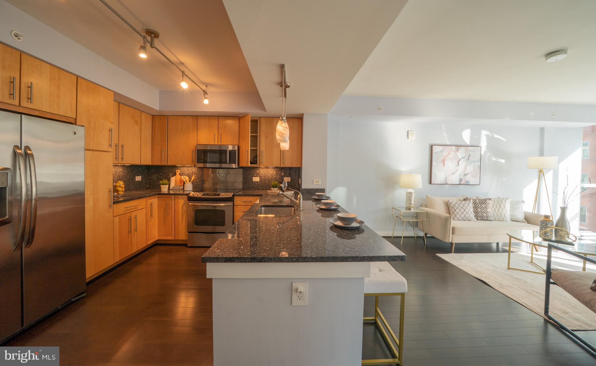 1025 1ST STREET SE 611