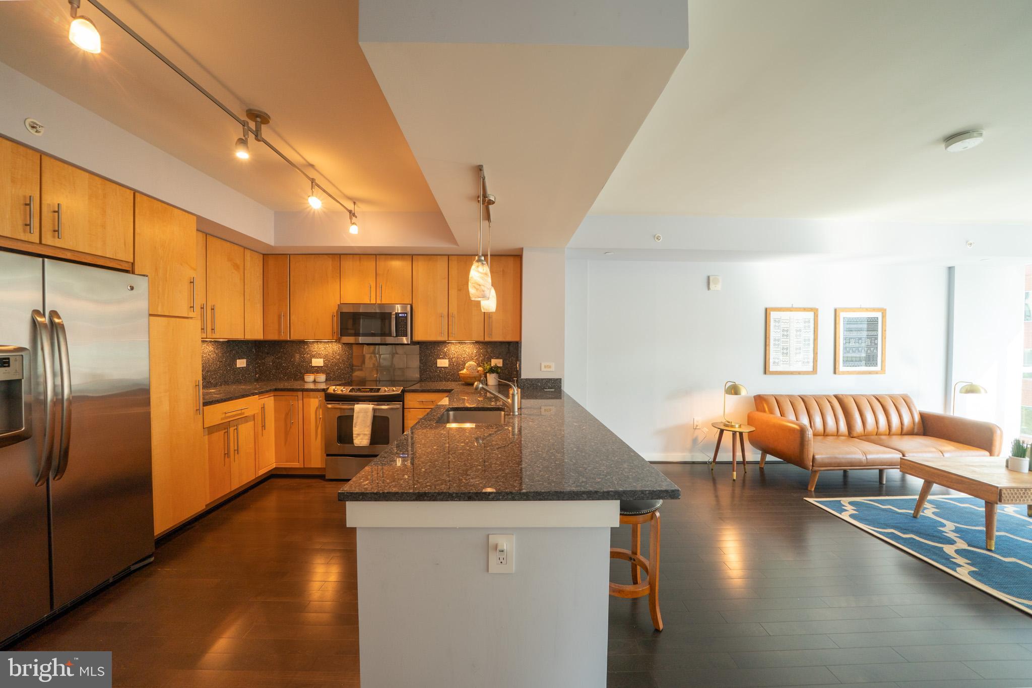 1025 1ST STREET SE 611