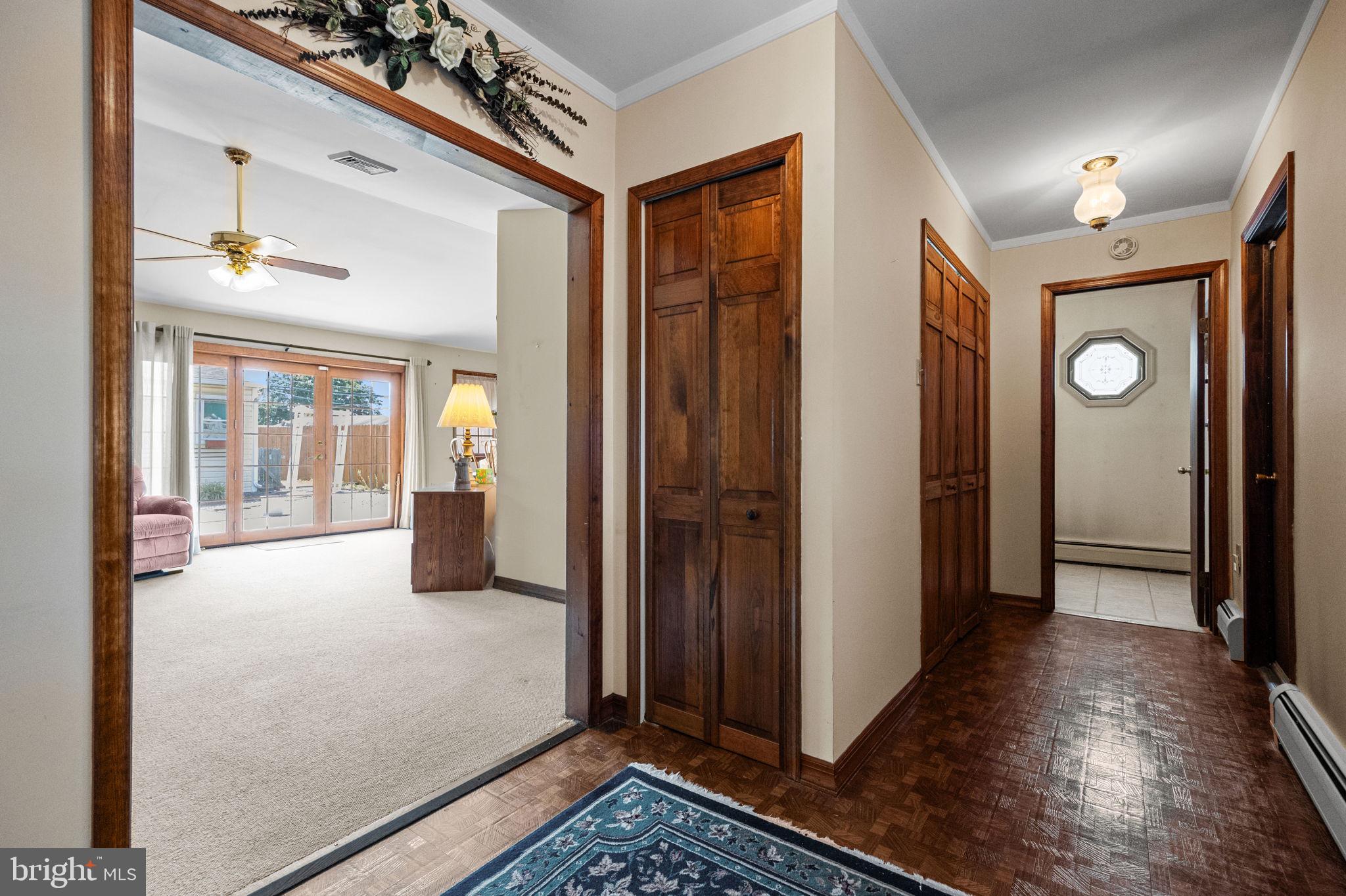 98 PINEWOOD DRIVE