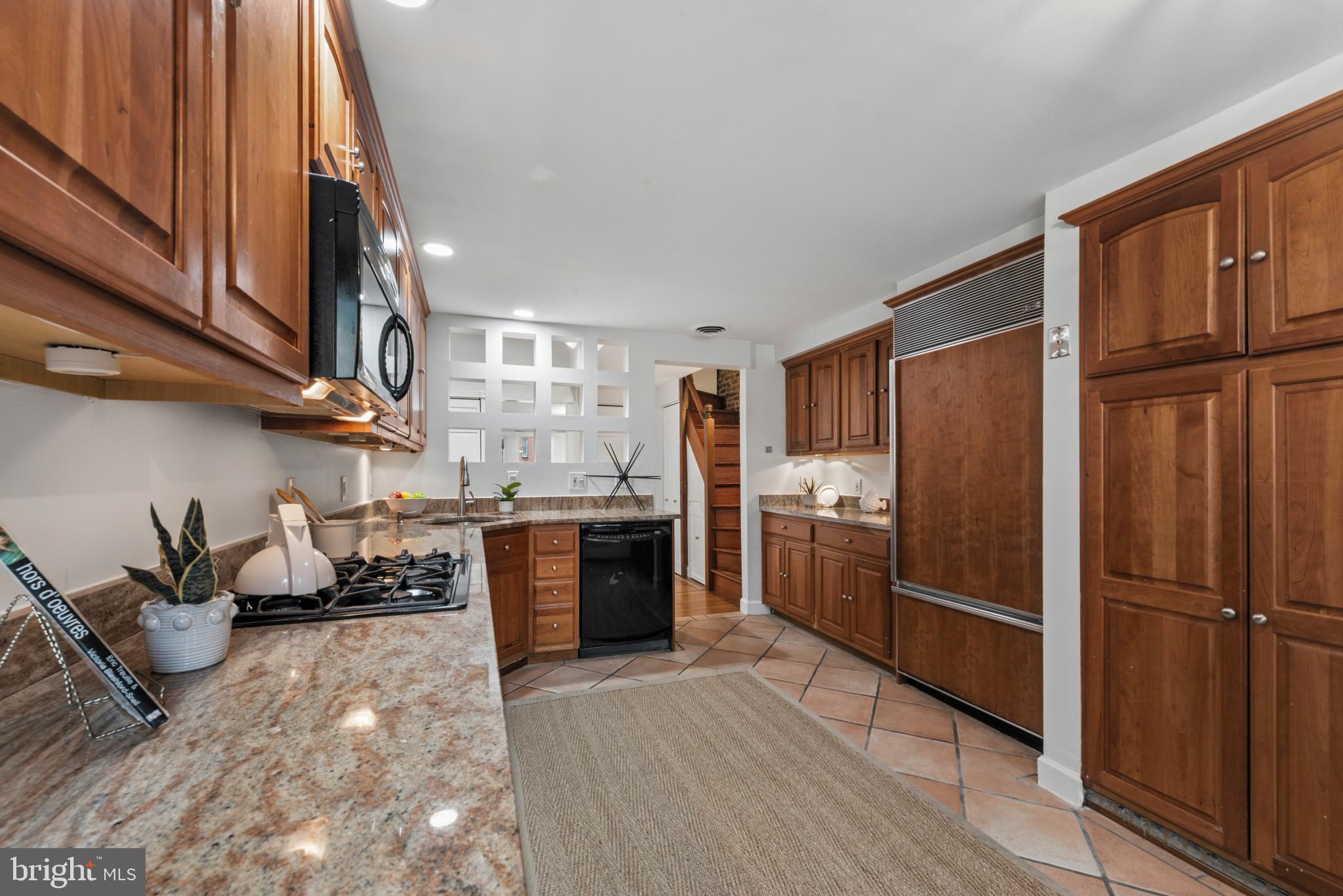 FELLS POINT HISTORIC DISTRICT - Residential