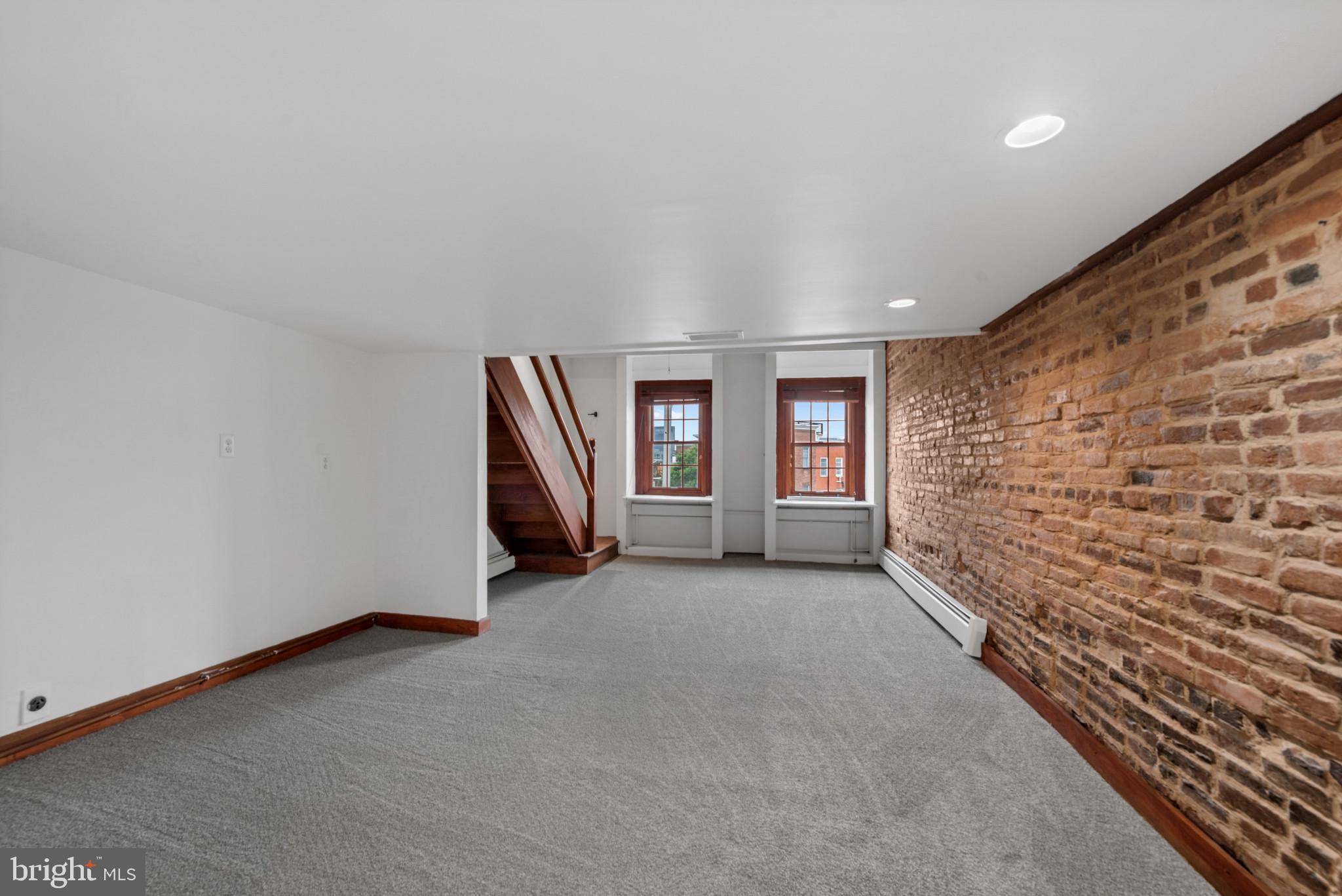 FELLS POINT HISTORIC DISTRICT - Residential