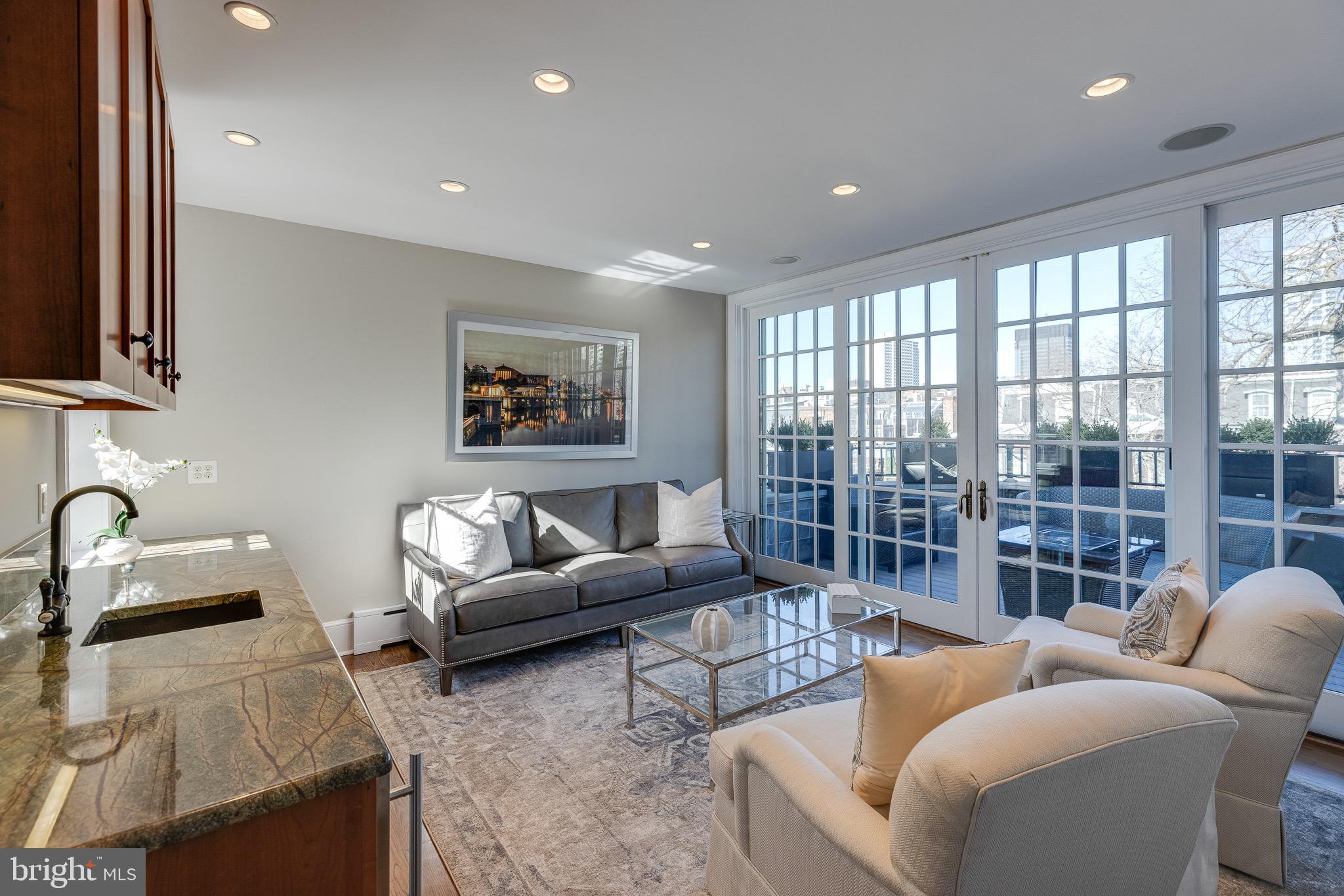 RITTENHOUSE SQUARE - Residential