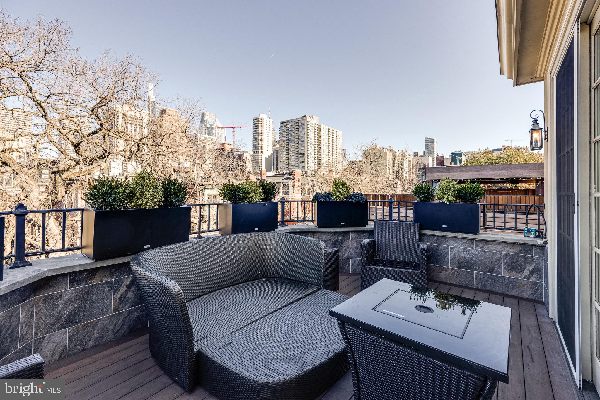 RITTENHOUSE SQUARE - Residential