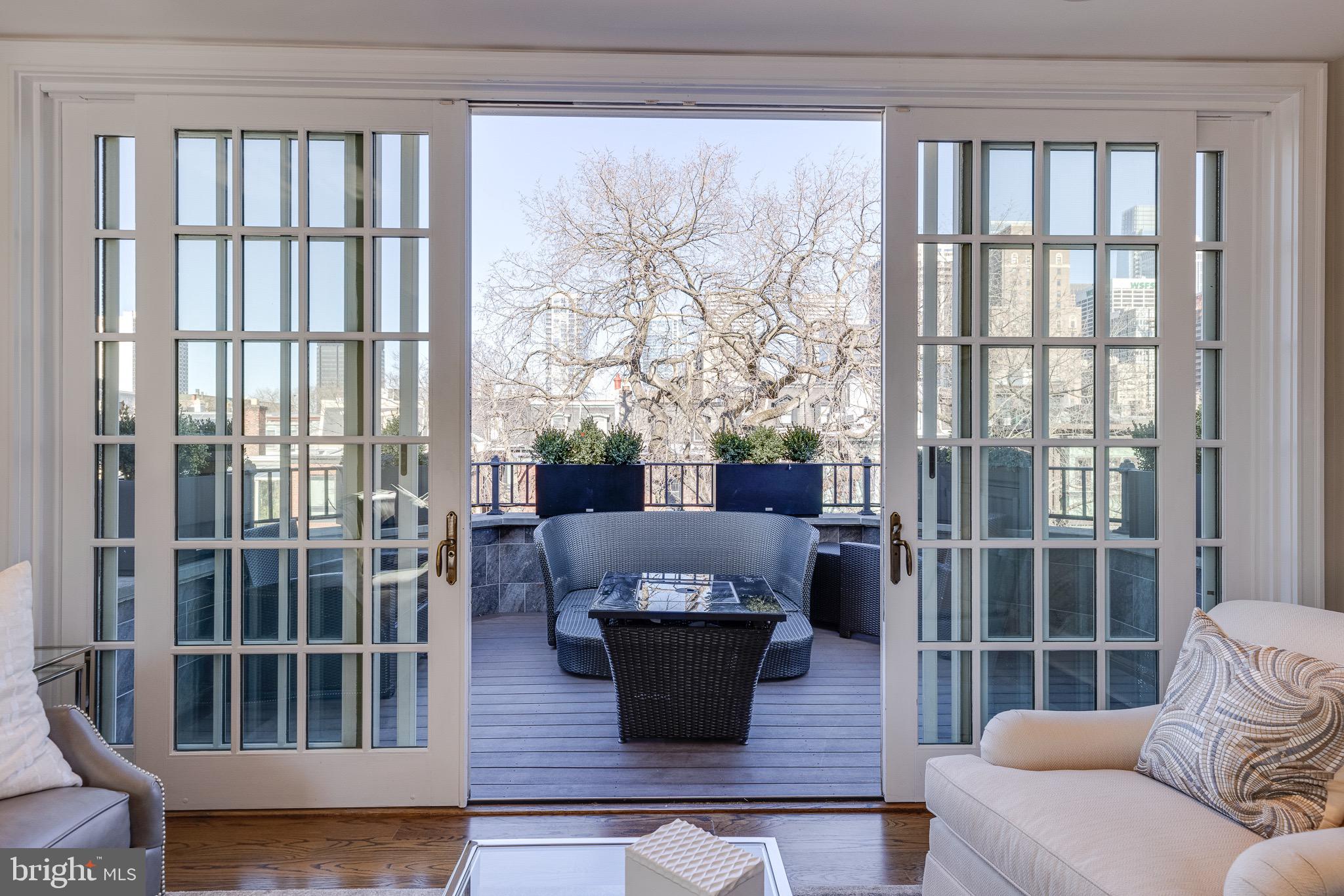 RITTENHOUSE SQUARE - Residential