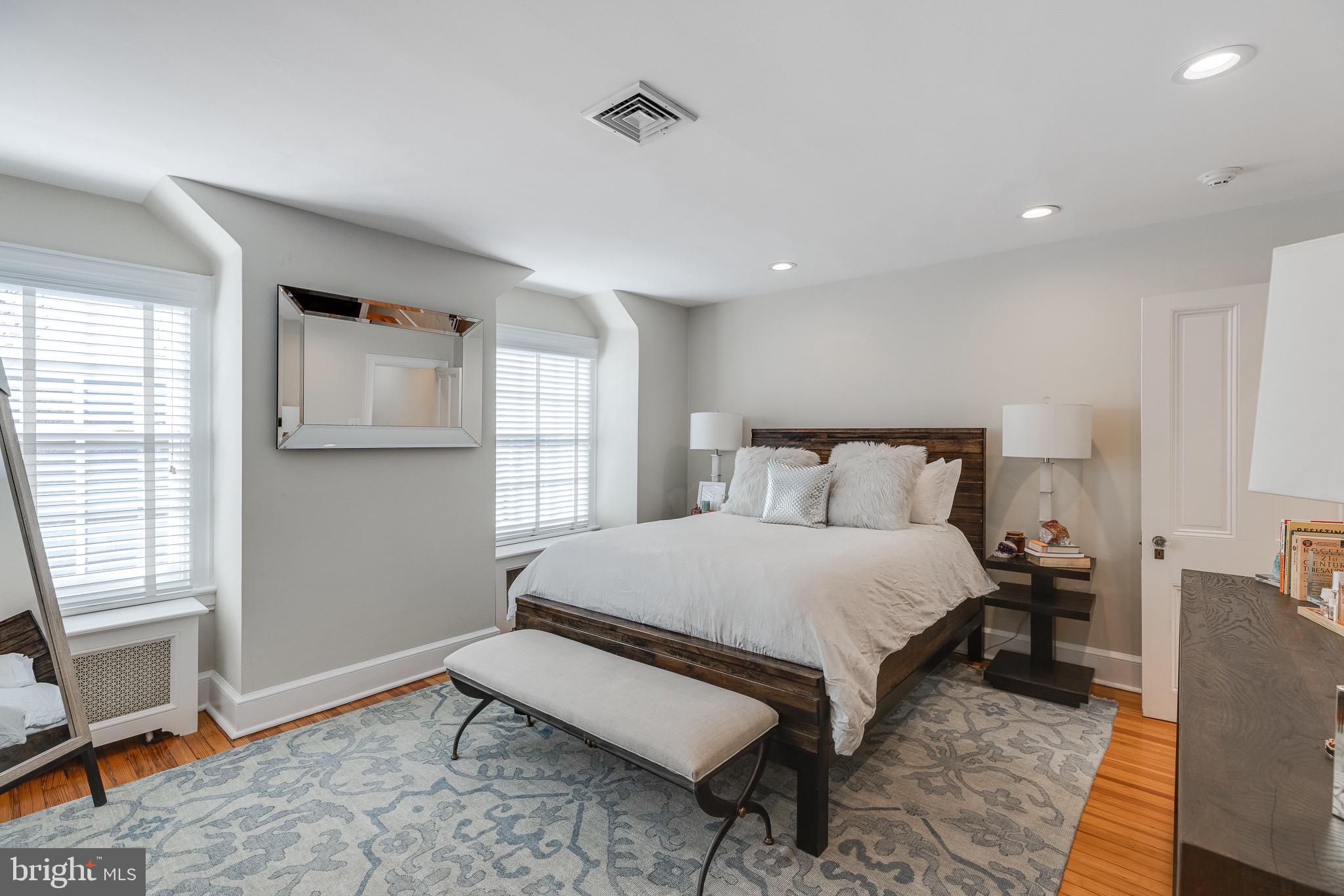 RITTENHOUSE SQUARE - Residential