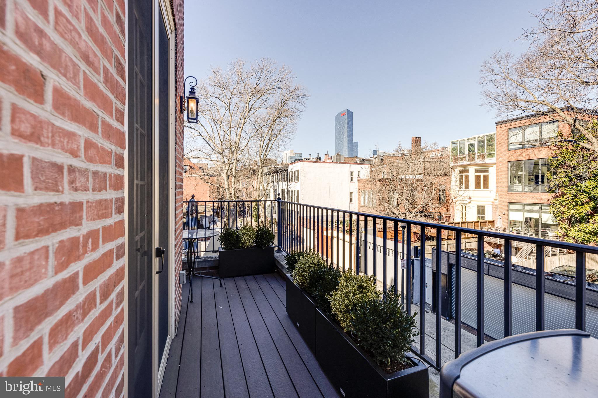 RITTENHOUSE SQUARE - Residential