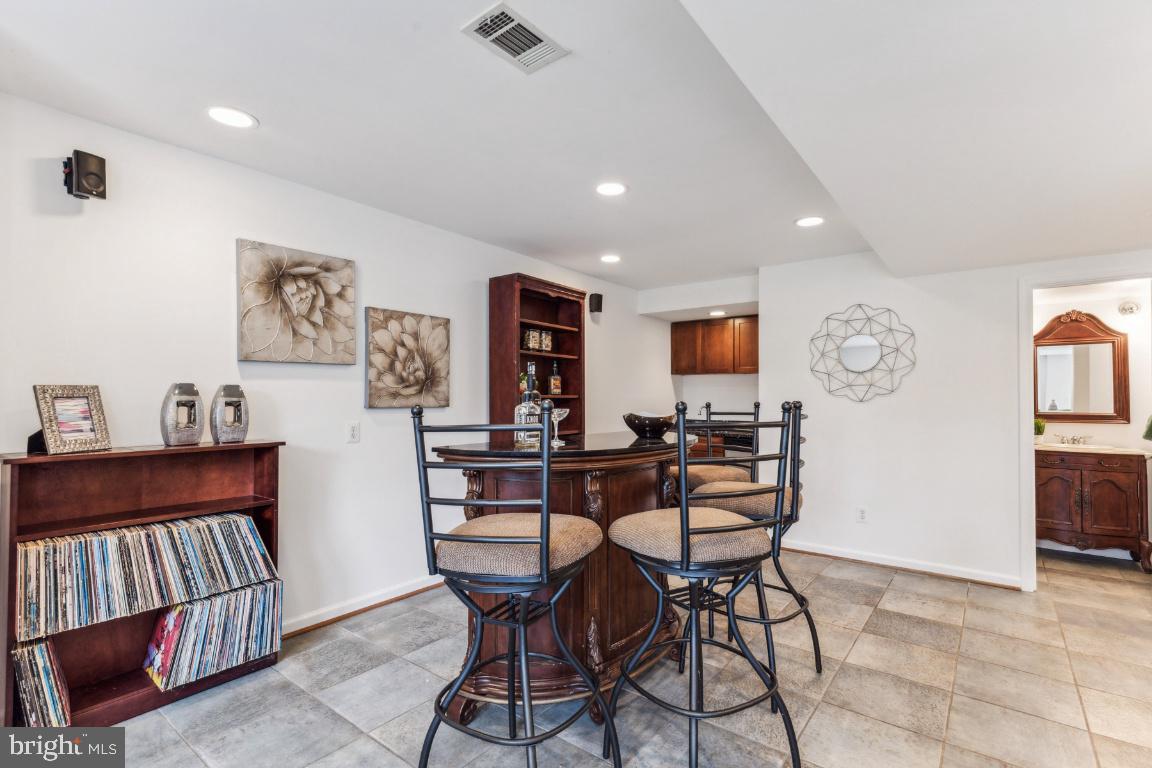 HUNTERS VALLEY MINCHEWS - Residential