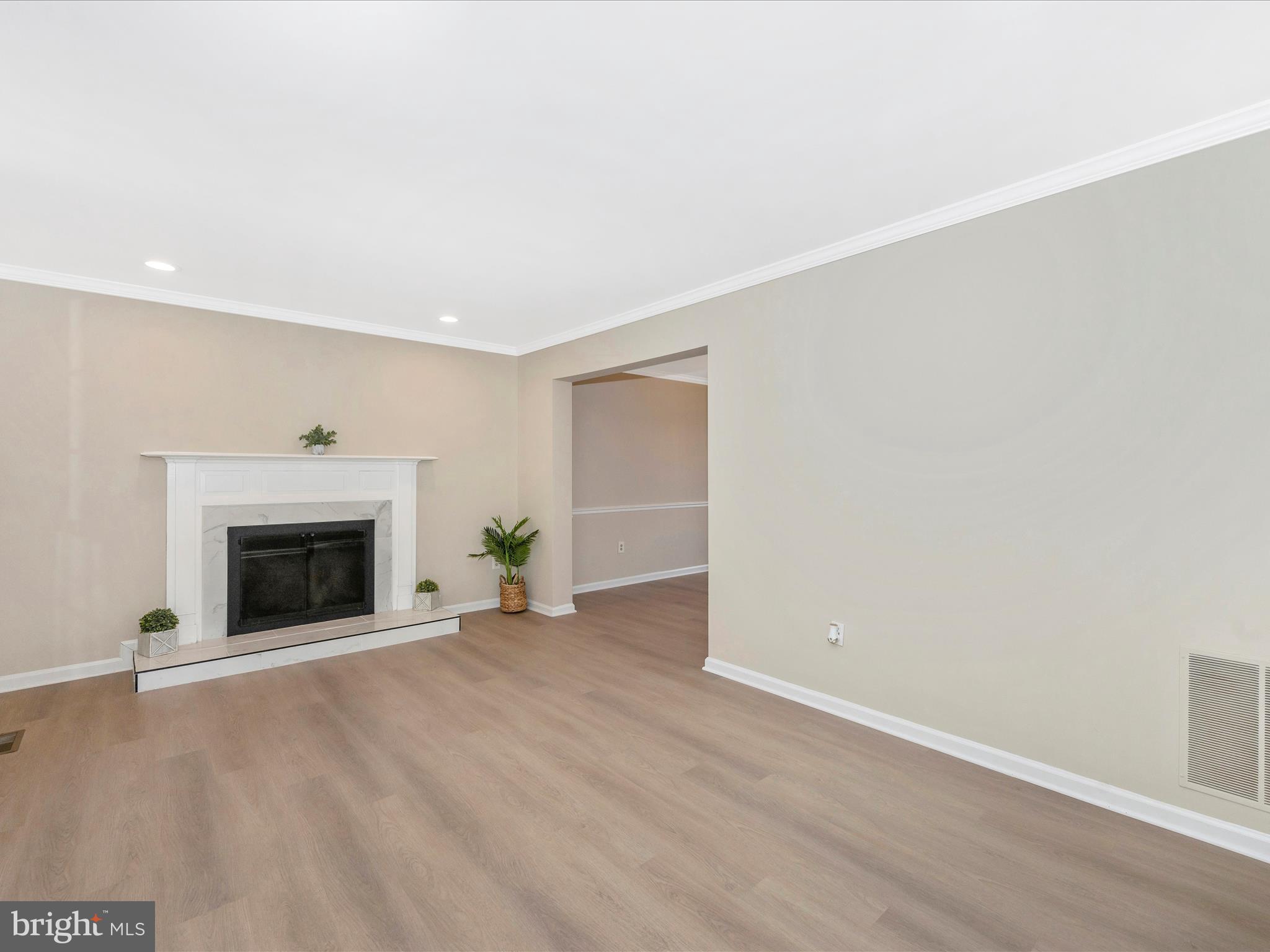 CREST MANOR ESTATES - Residential