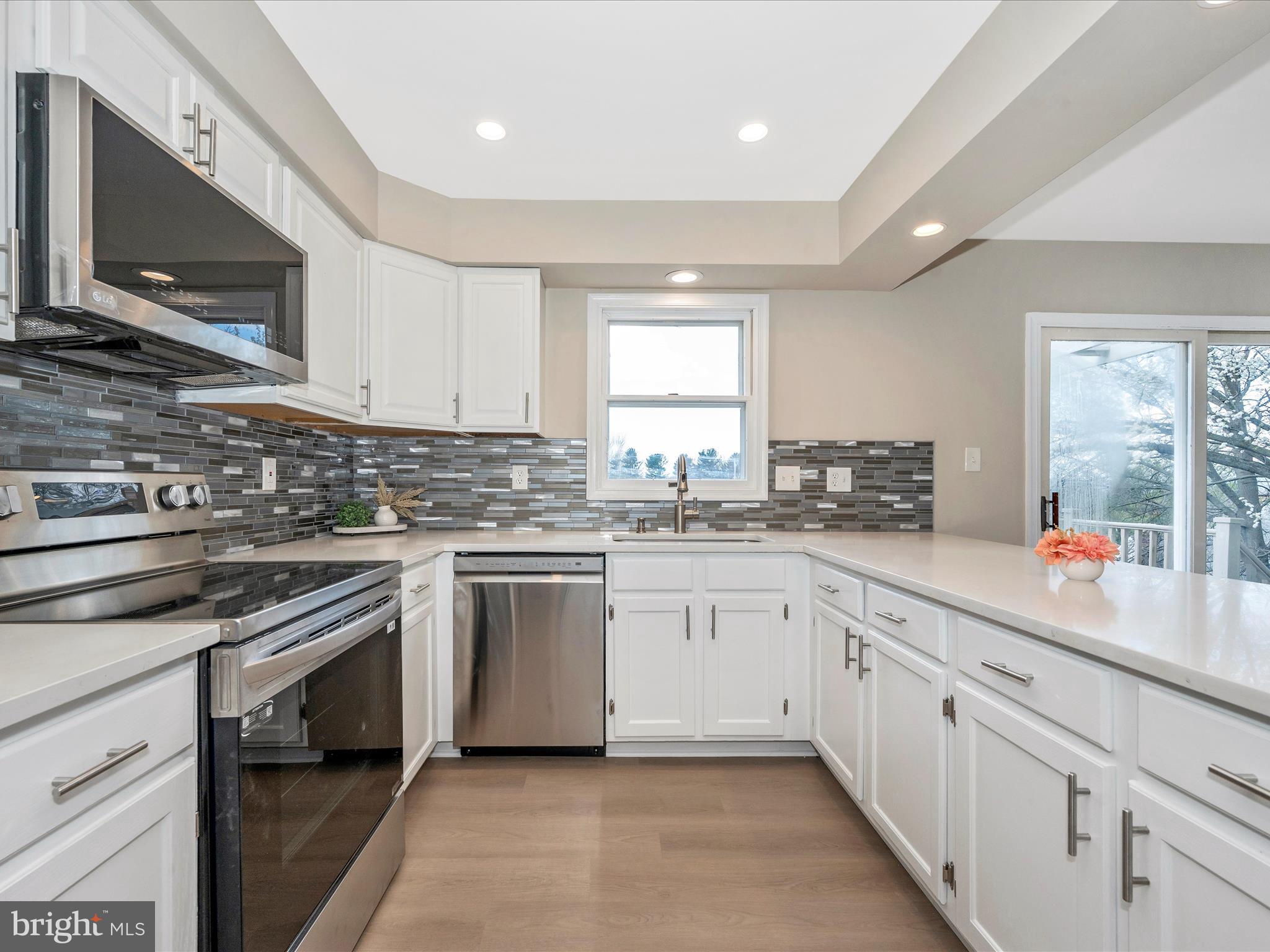 CREST MANOR ESTATES - Residential