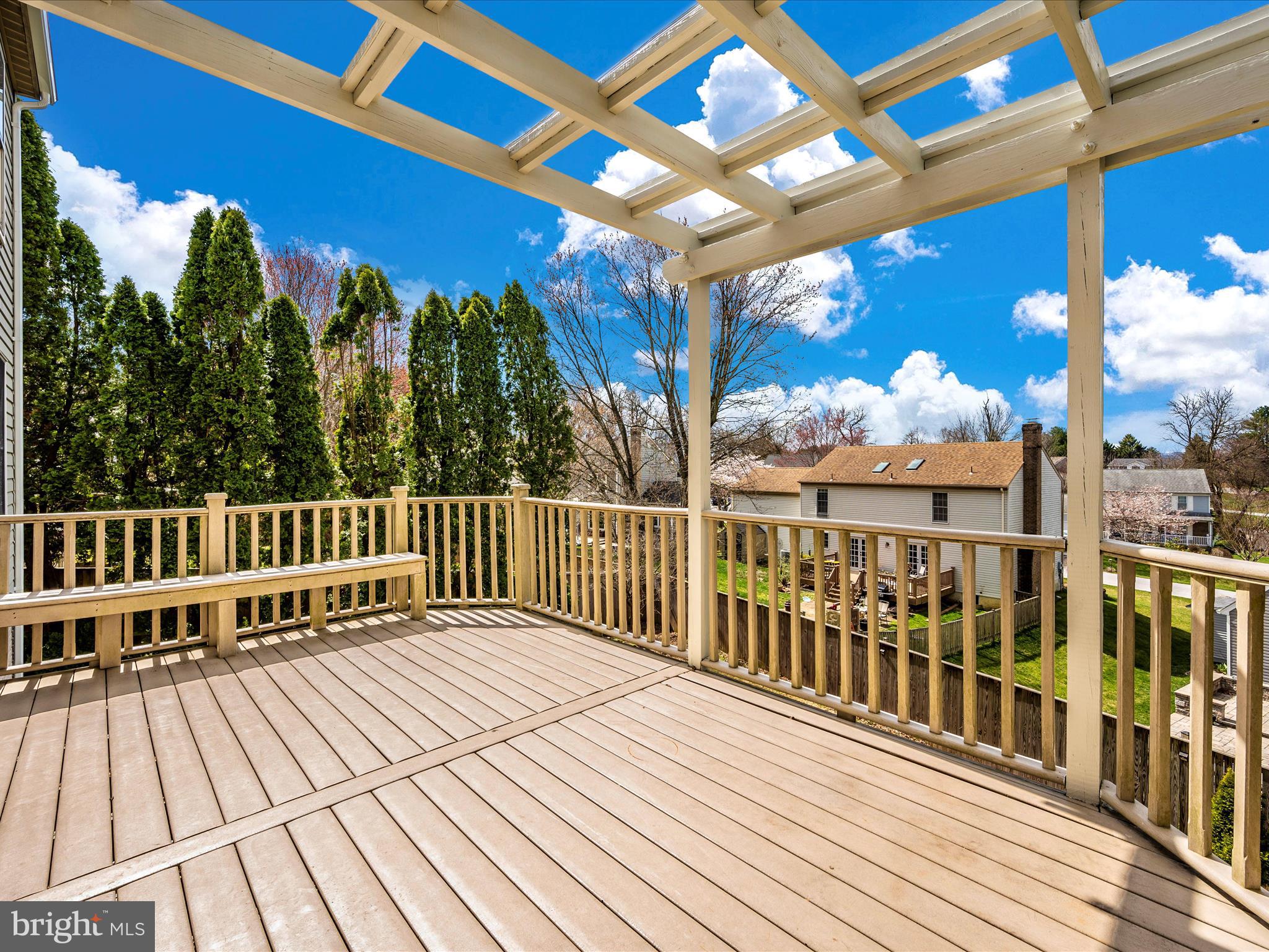 CREST MANOR ESTATES - Residential