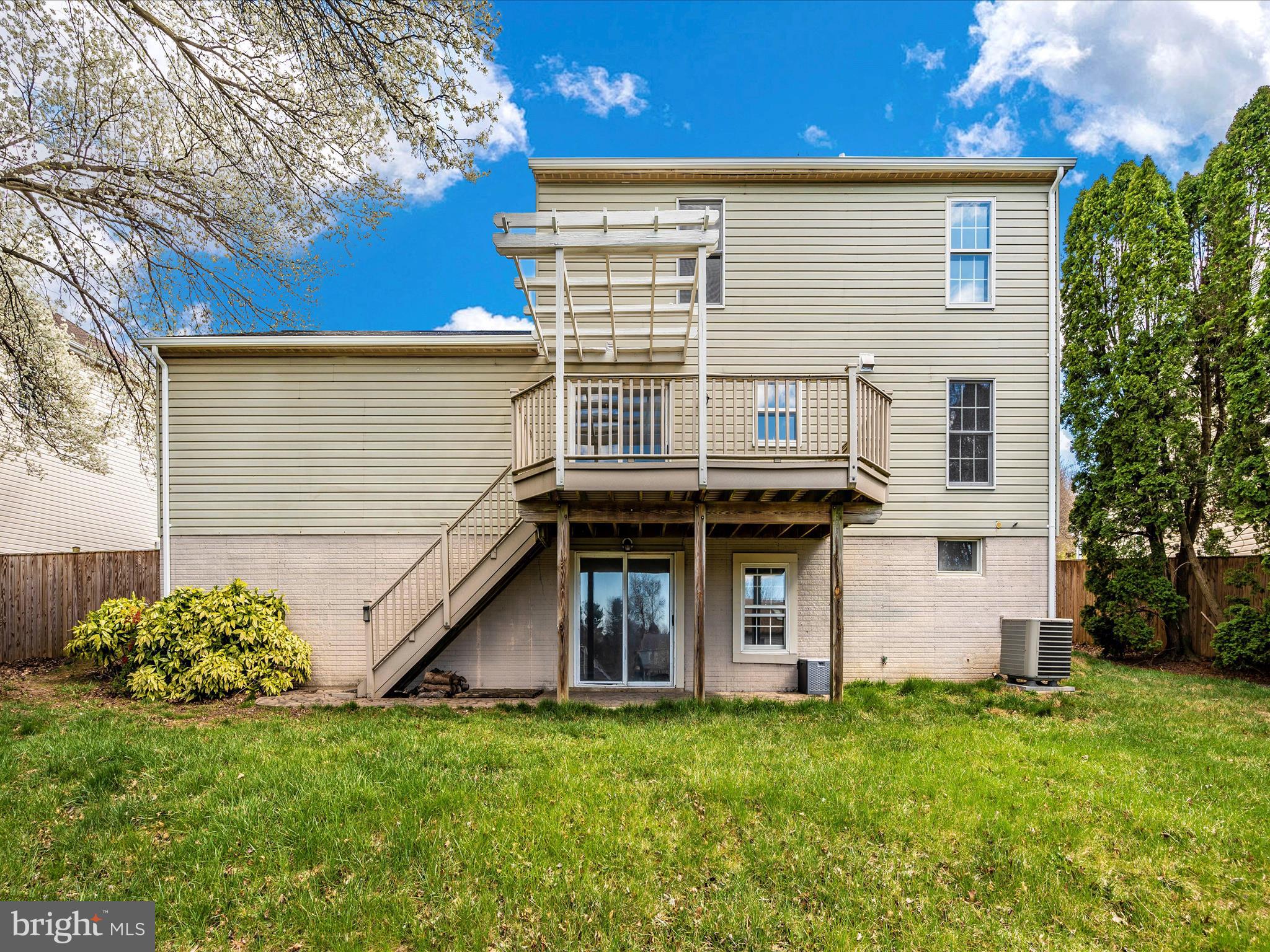 CREST MANOR ESTATES - Residential