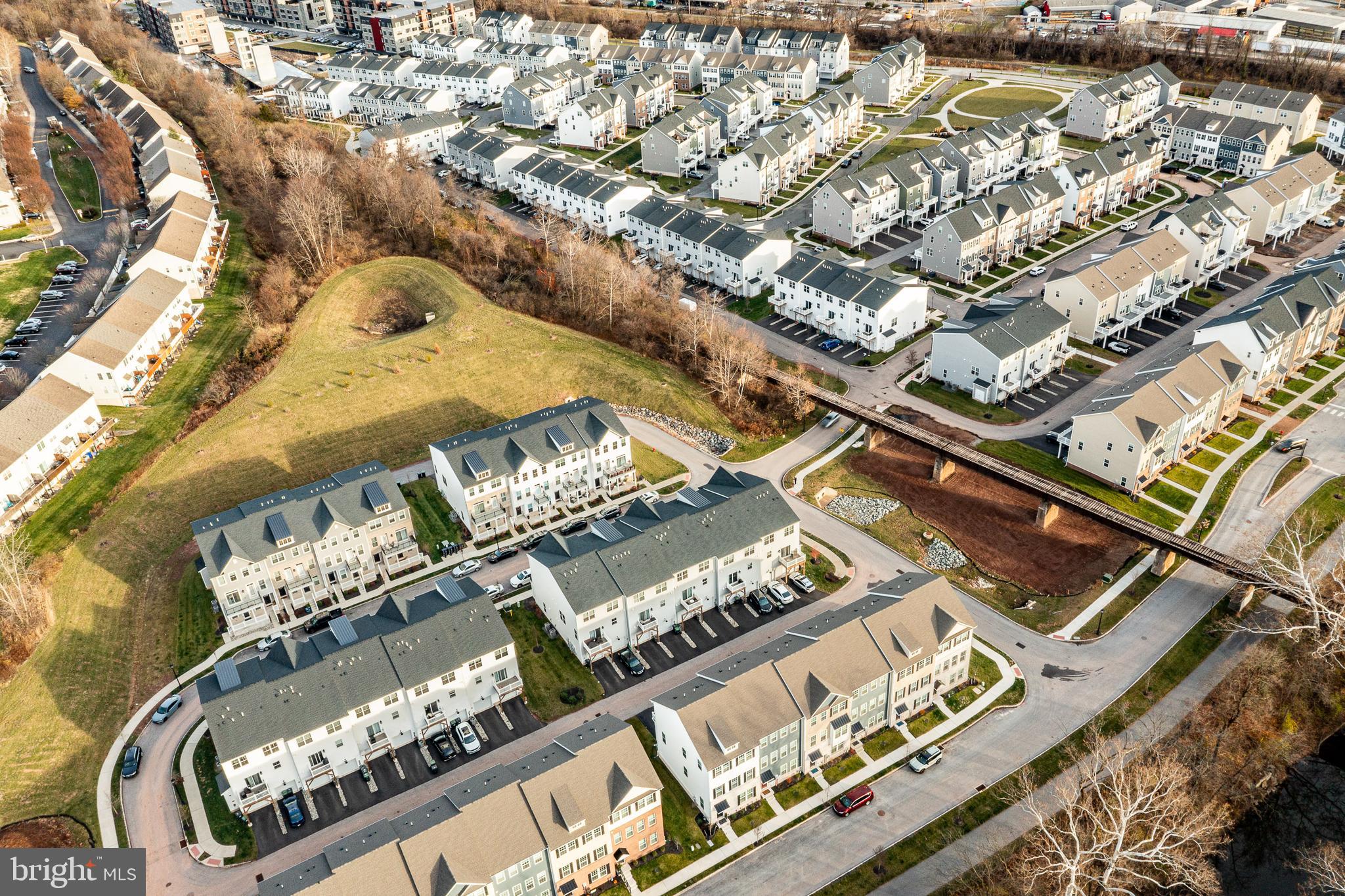 STEELPOINTE - Residential