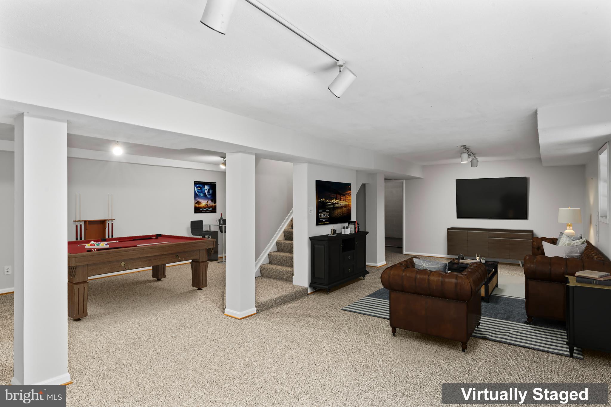 RESTON - Residential