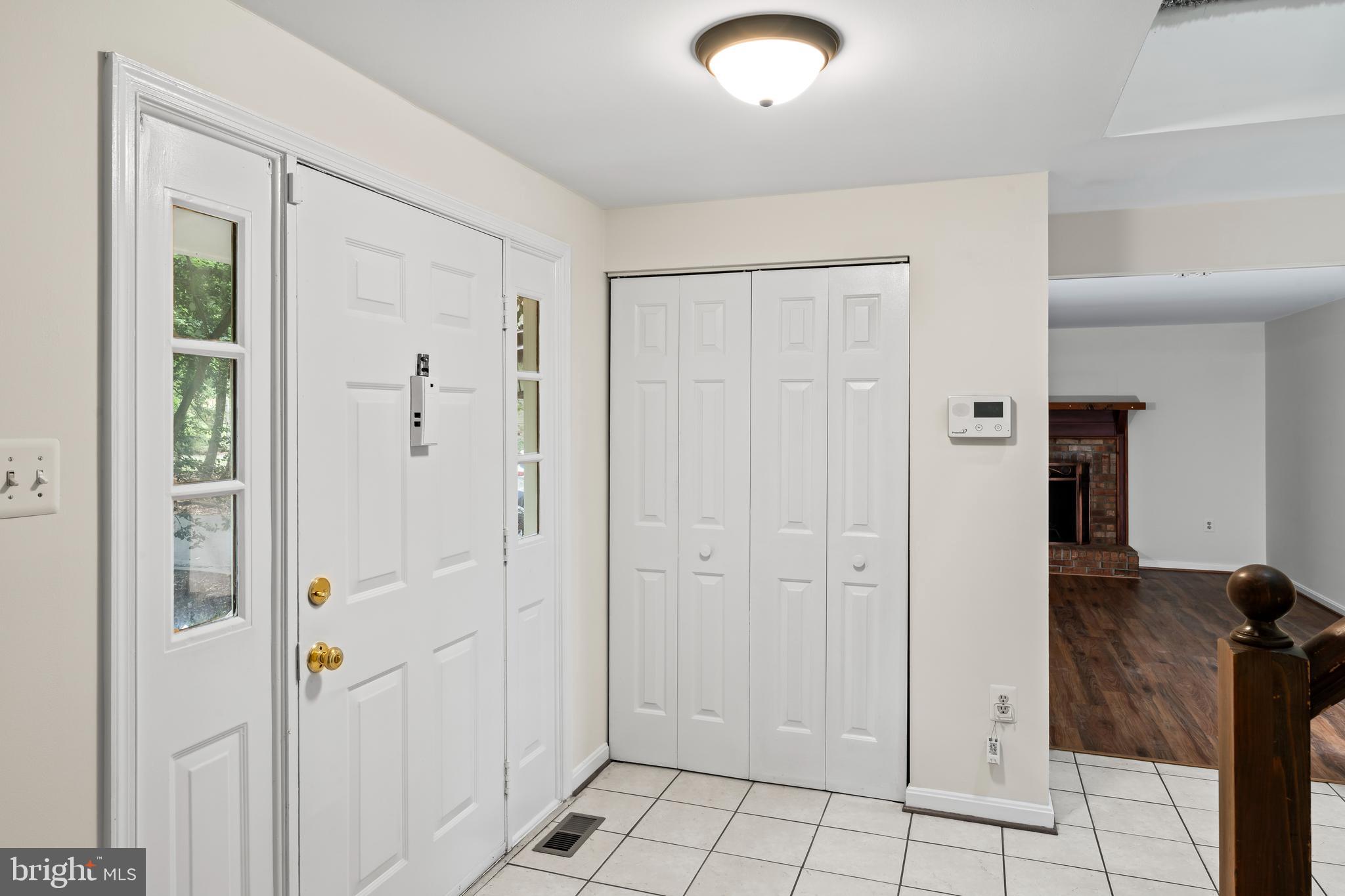 RESTON - Residential