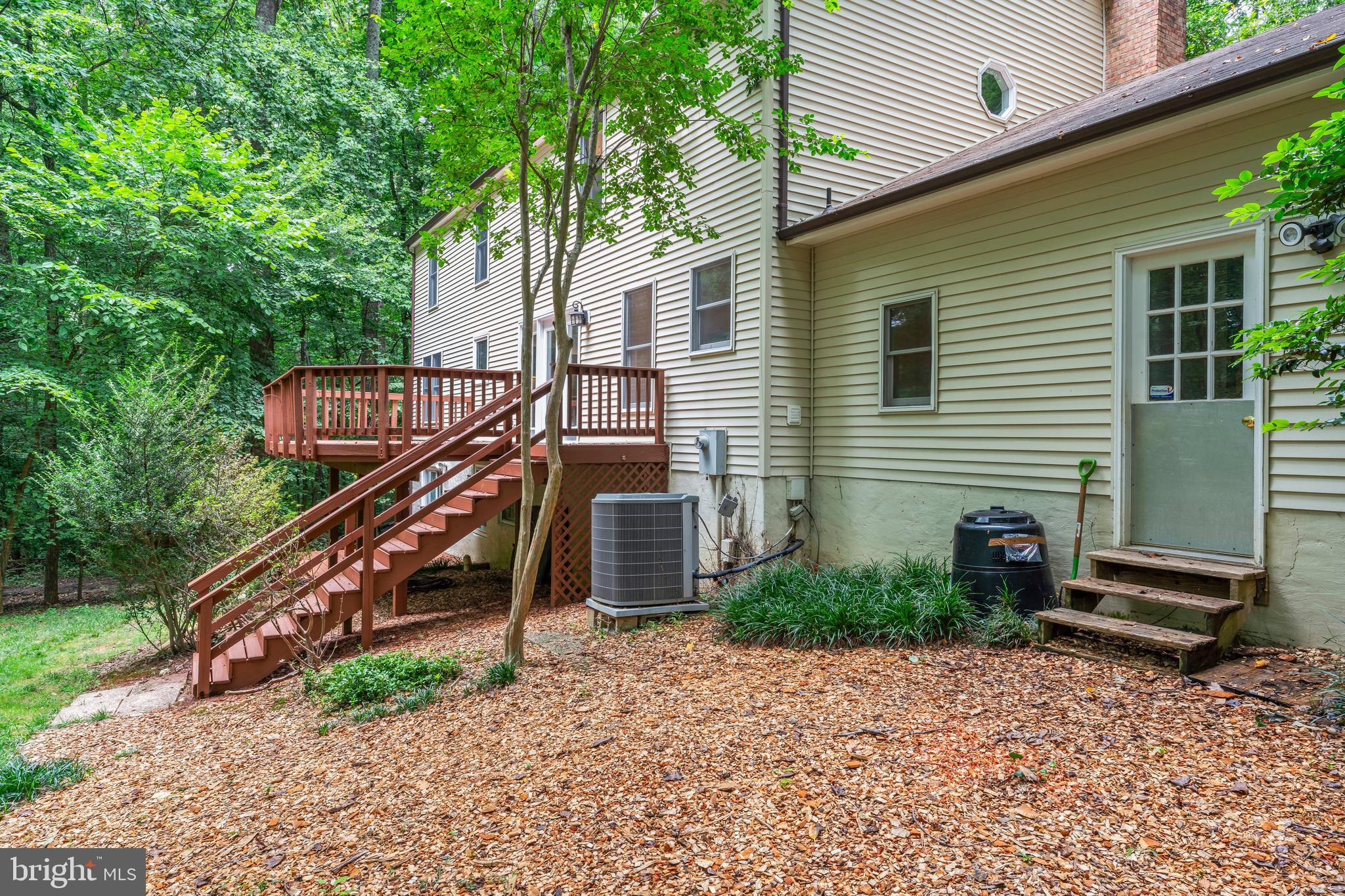 RESTON - Residential