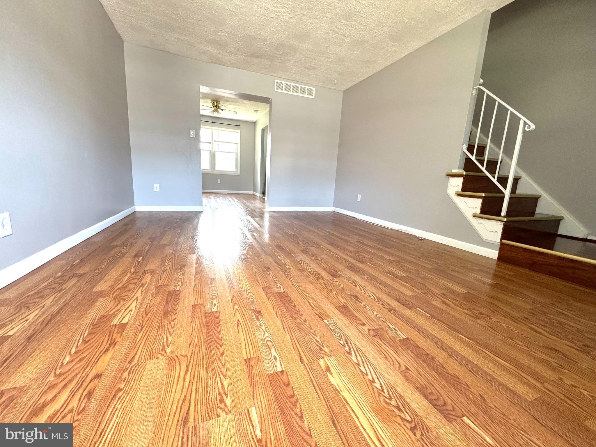 BELMONT - Residential