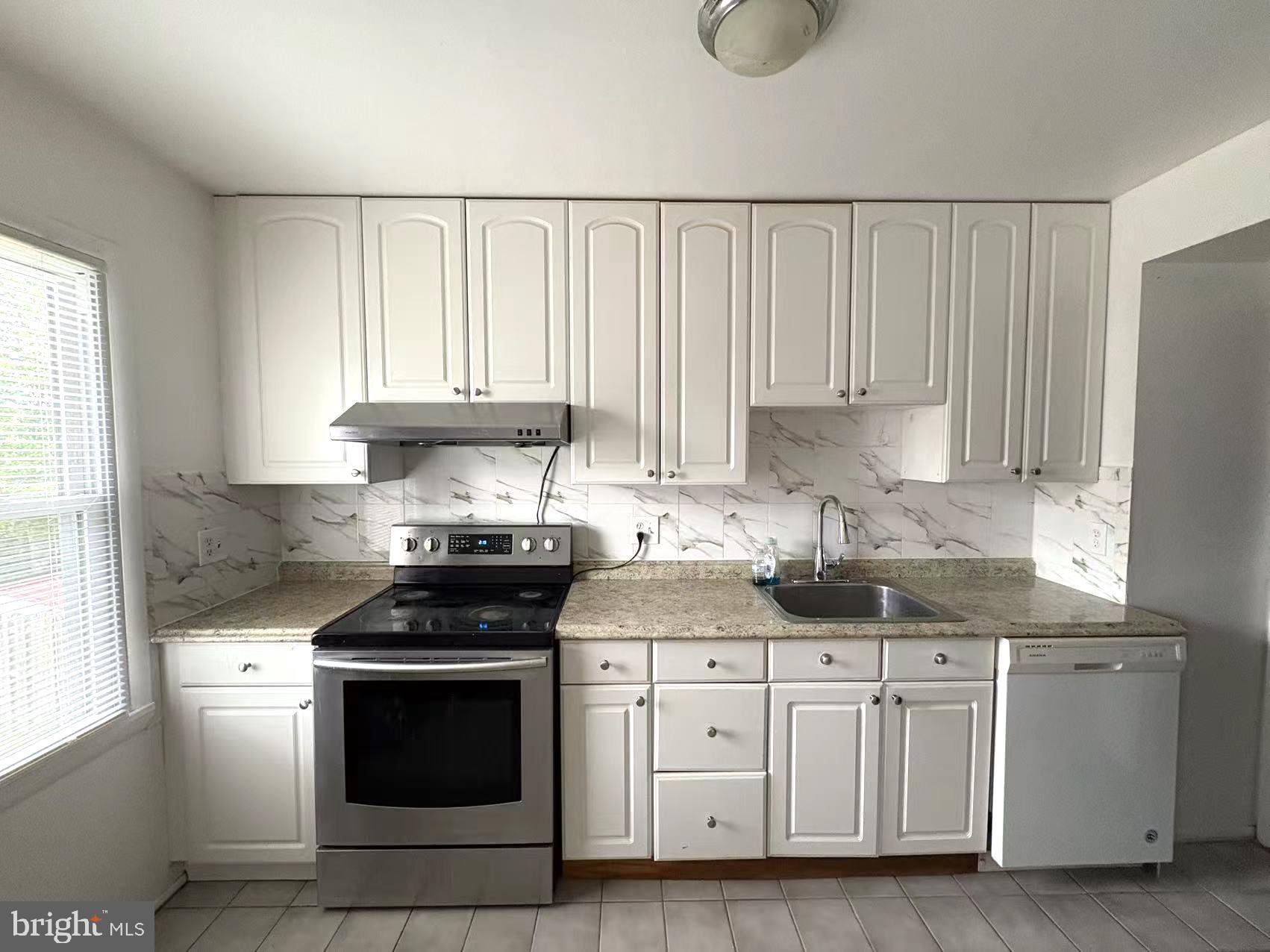 BELMONT - Residential