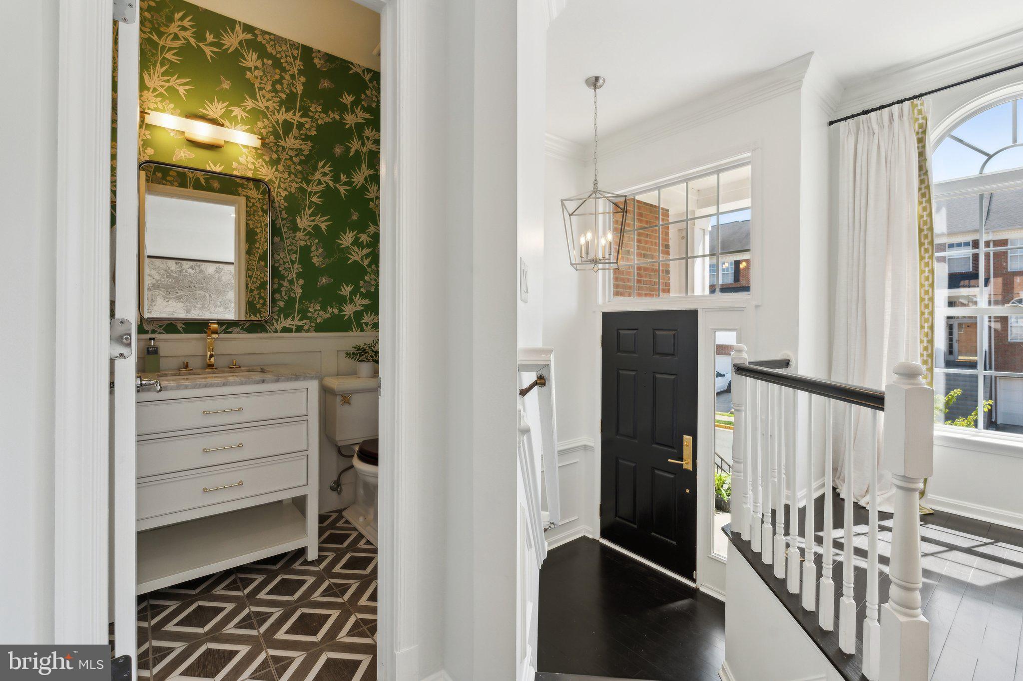 POTOMAC STATION - Residential