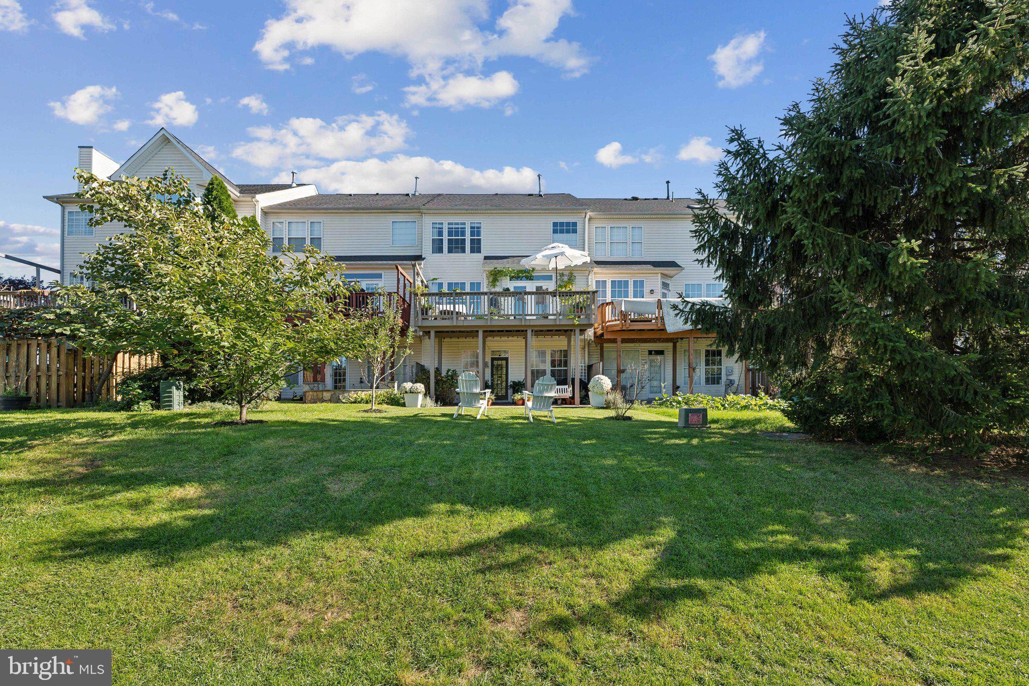 POTOMAC STATION - Residential