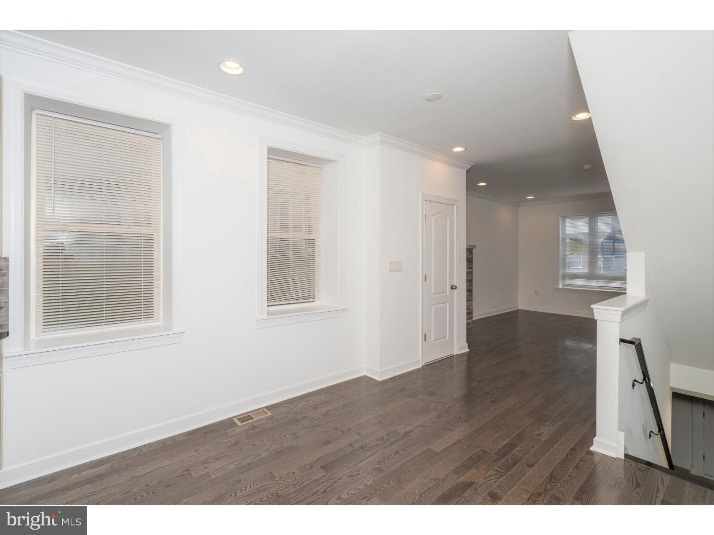 POINT BREEZE - Residential