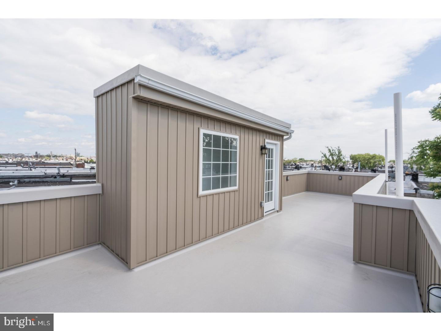 POINT BREEZE - Residential