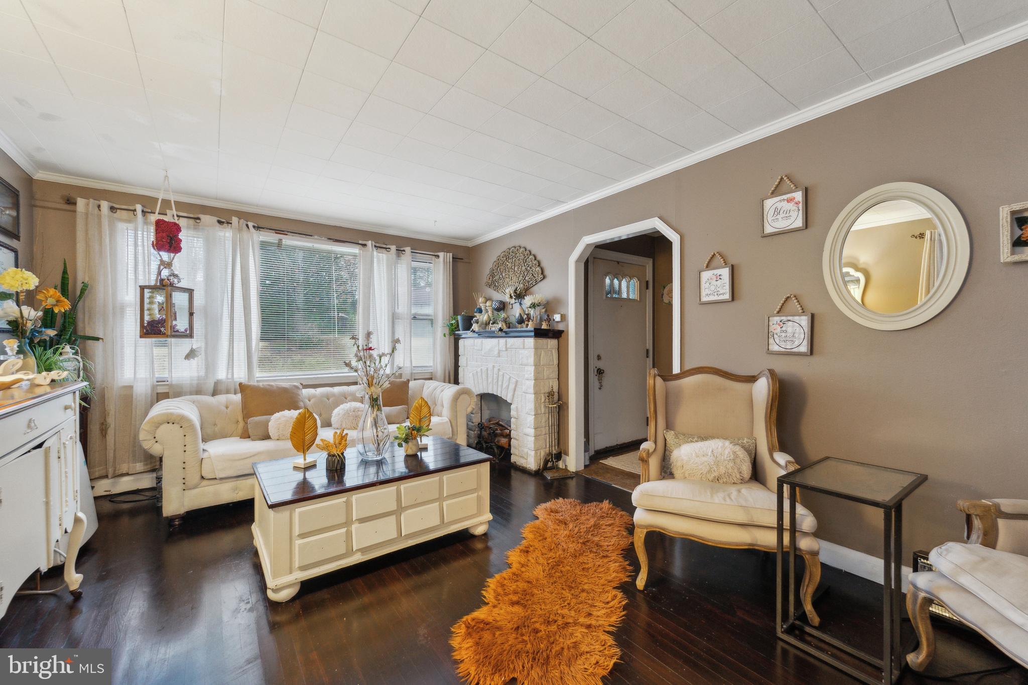 OVERLEA - Residential