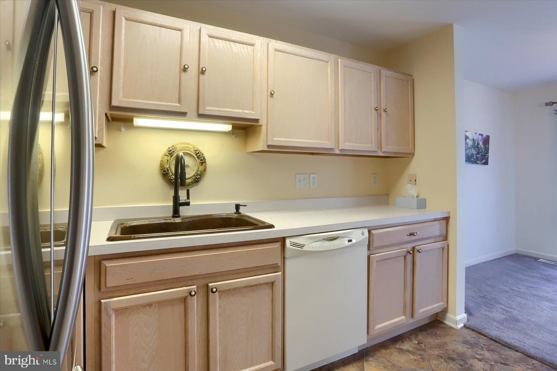 TOWNES ON THE GREEN - Residential