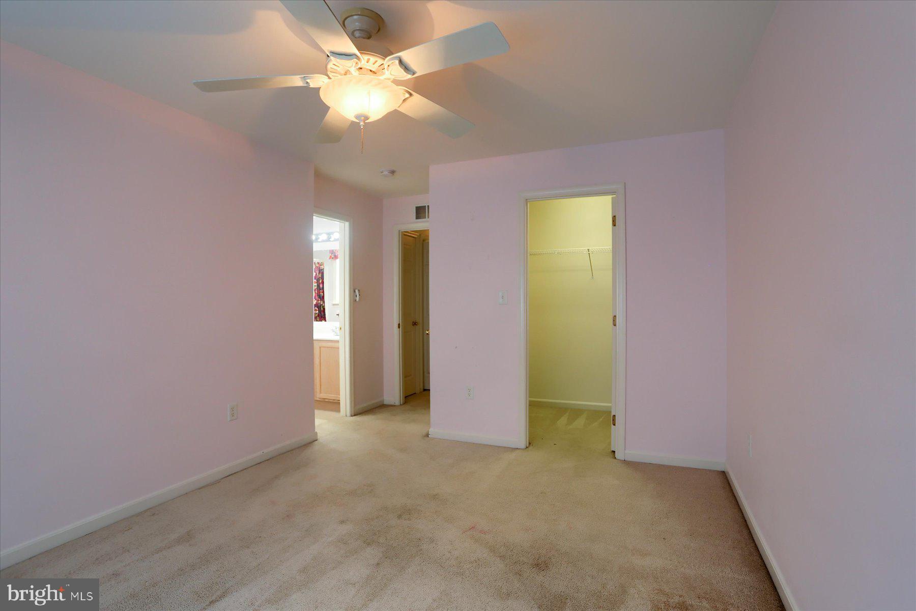 TOWNES ON THE GREEN - Residential