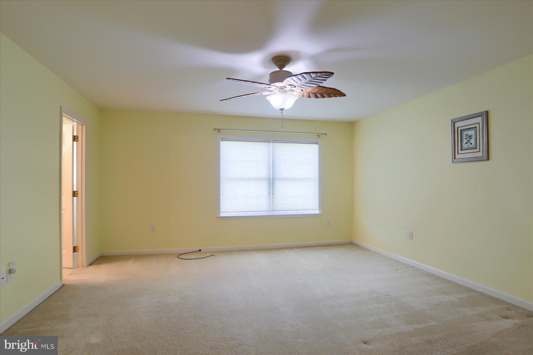 TOWNES ON THE GREEN - Residential