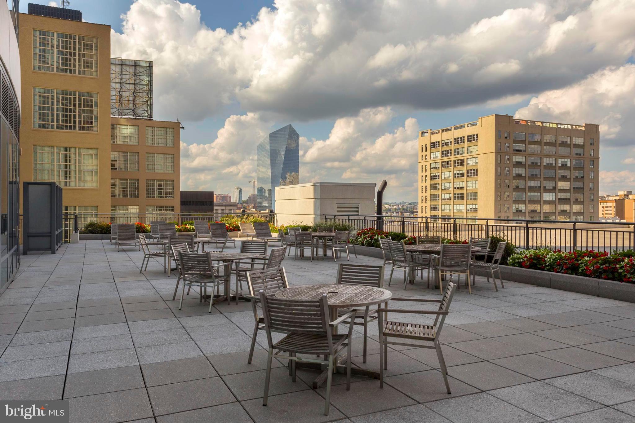 RITTENHOUSE SQUARE - Residential Lease