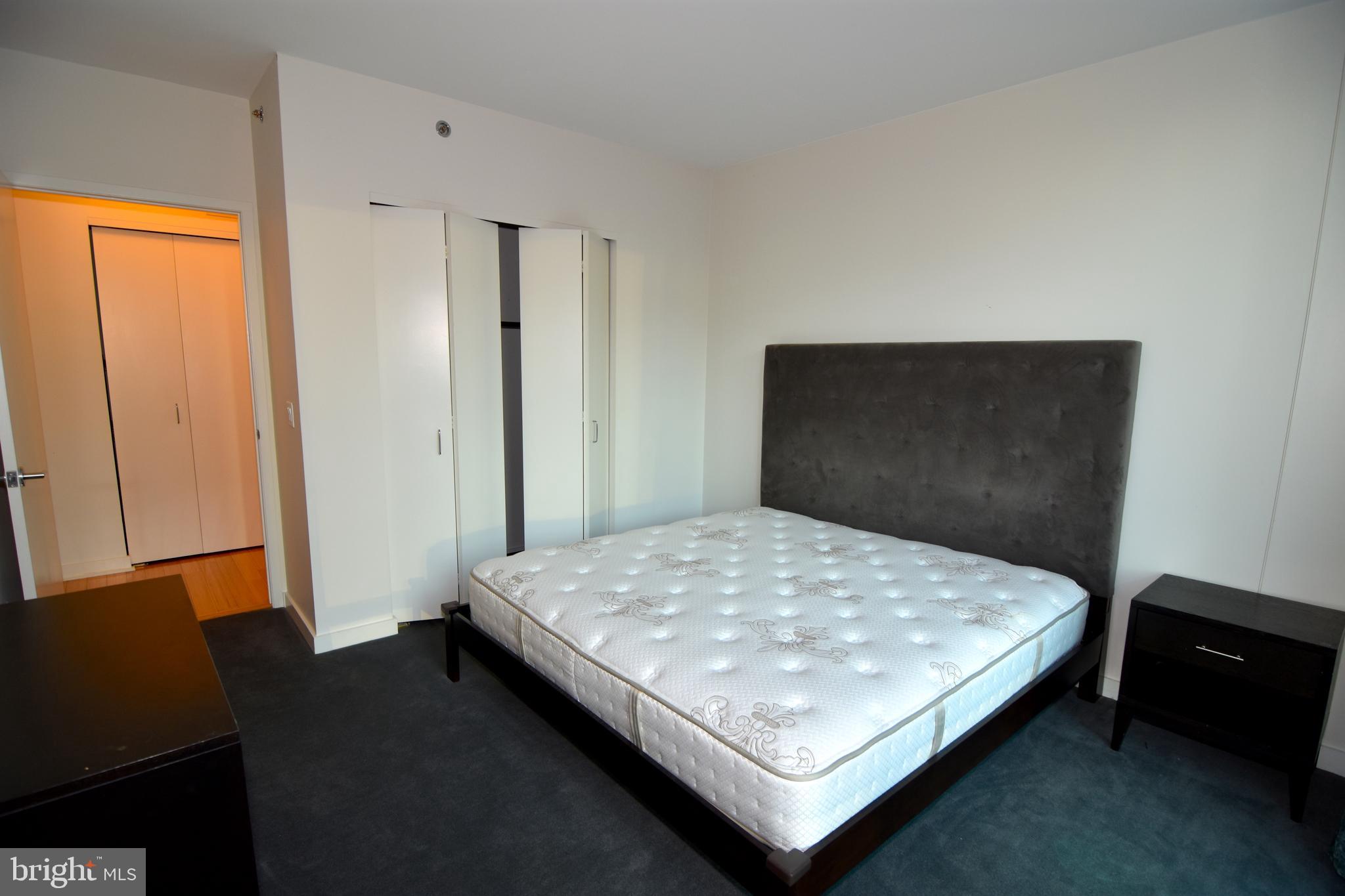 RITTENHOUSE SQUARE - Residential Lease