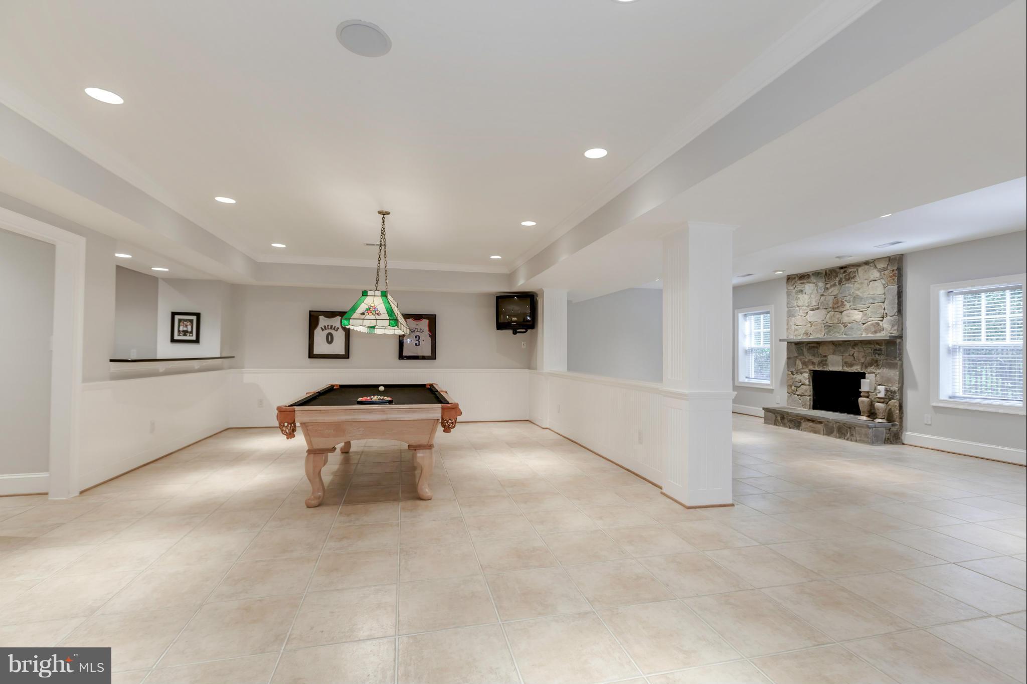 LANGLEY FOREST - Residential