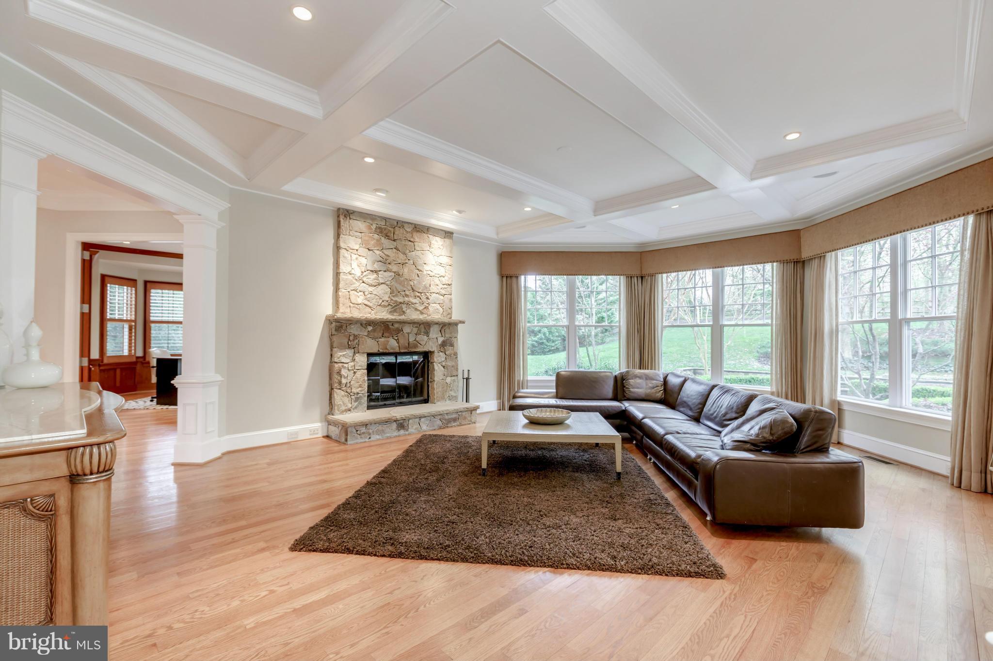 LANGLEY FOREST - Residential