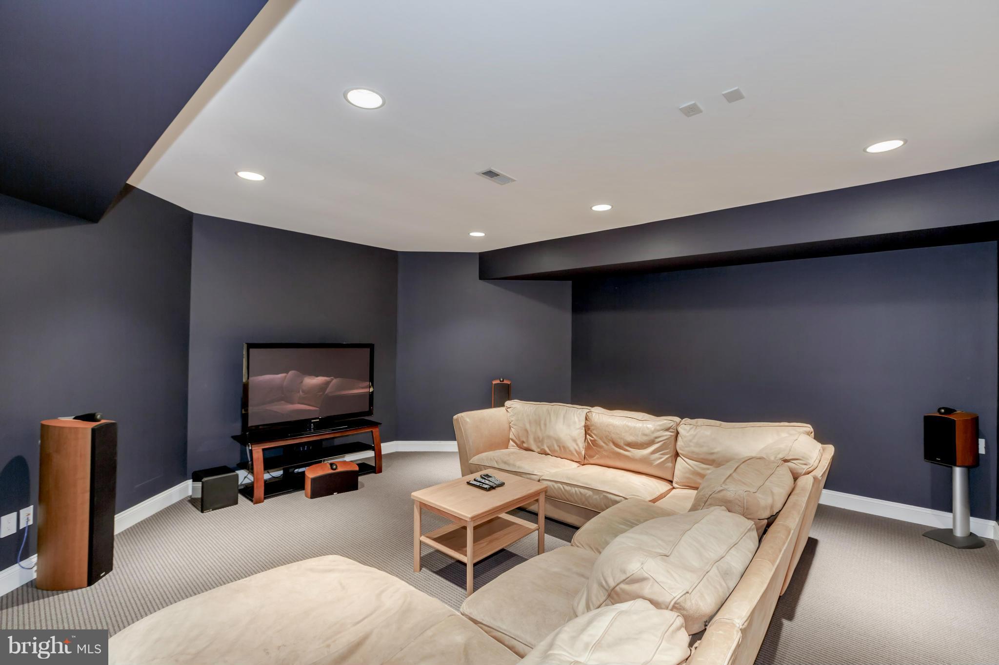 LANGLEY FOREST - Residential