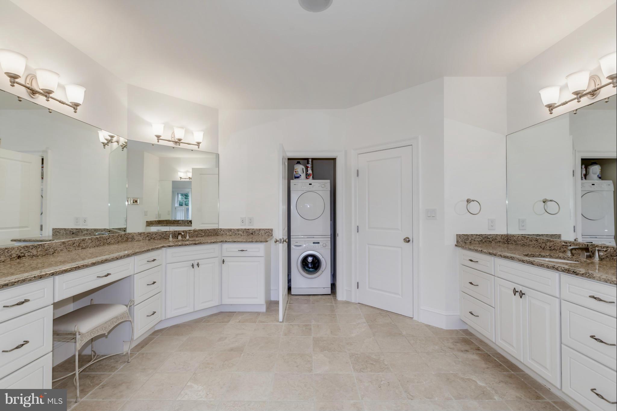 LANGLEY FOREST - Residential