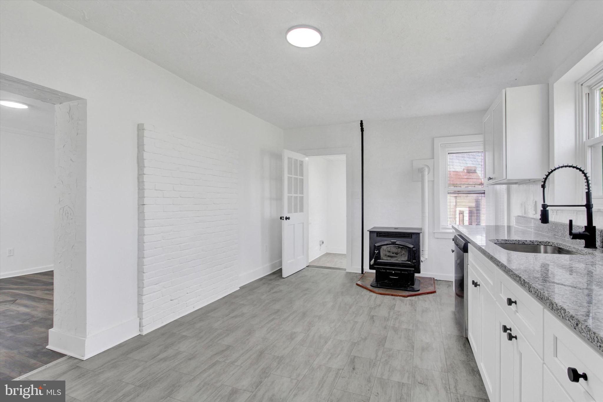 NONE, RURAL - Residential