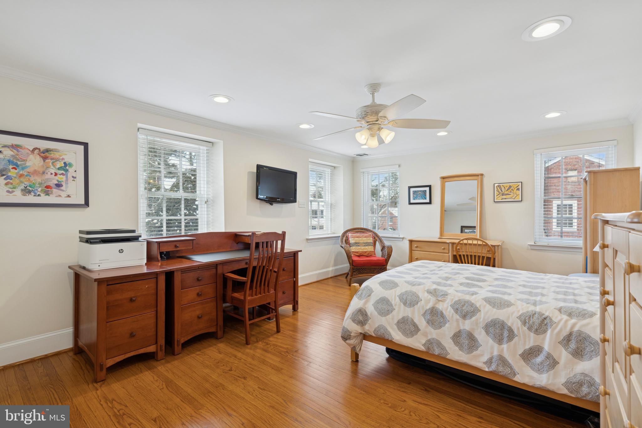 MERION PARK - Residential