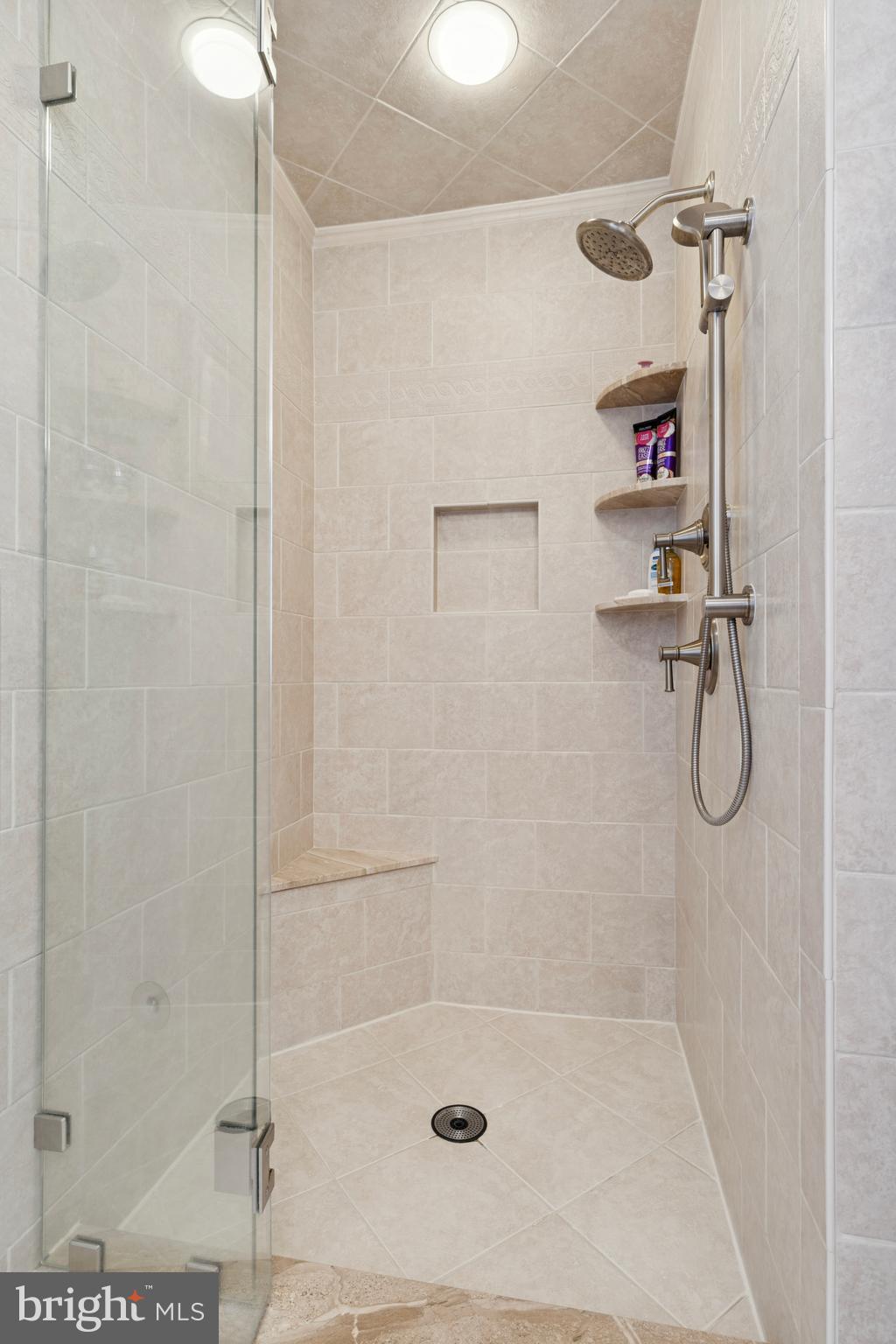 MERION PARK - Residential