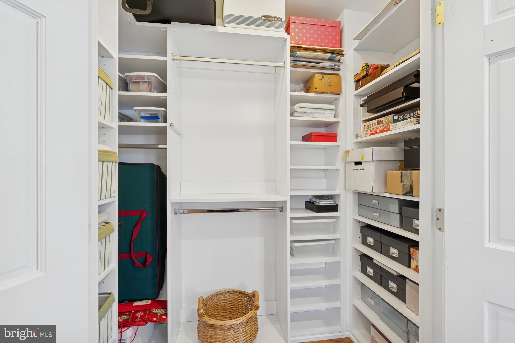 MERION PARK - Residential