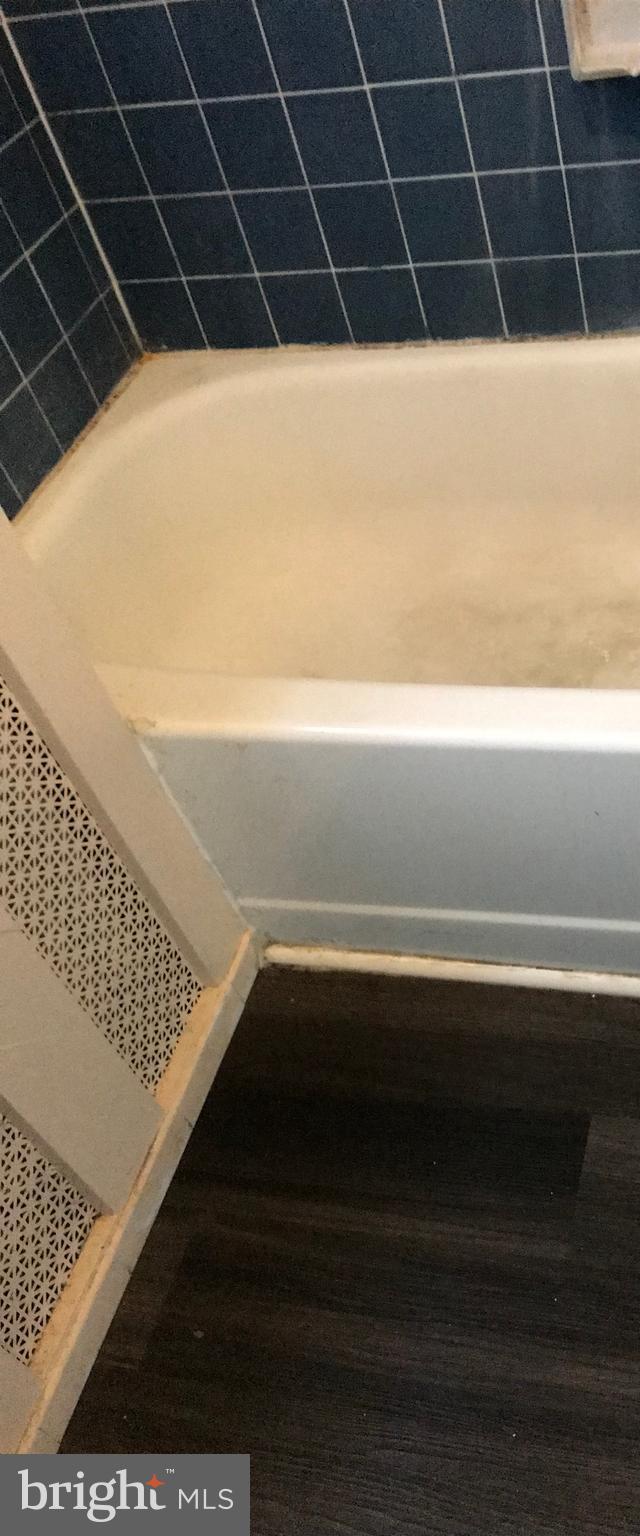 COBBS CREEK - Residential Lease