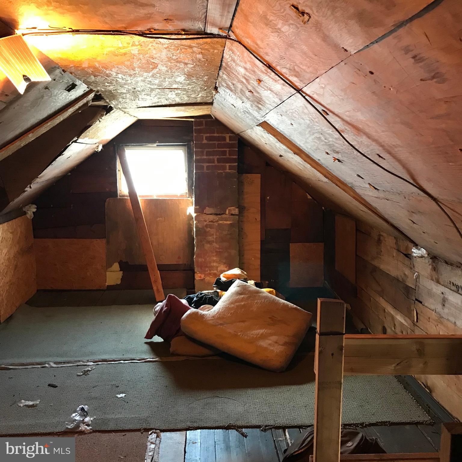 COBBS CREEK - Residential Lease