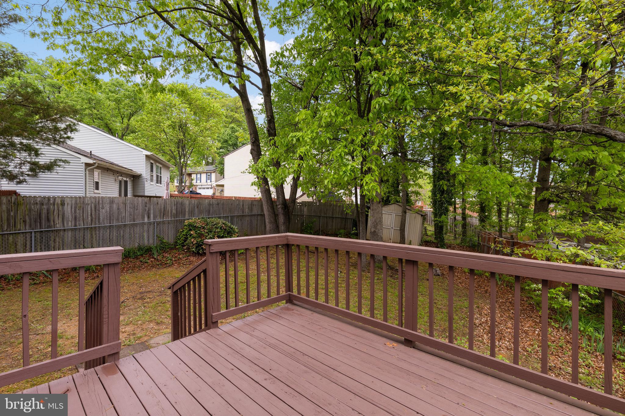 CHEVERLY HILLS - Residential