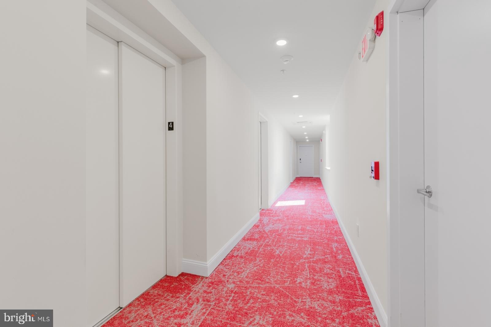 DICKINSON NARROWS - Residential Lease